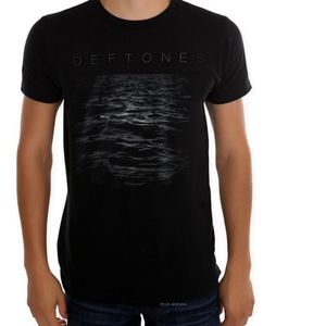 Deftones vintage tshirt